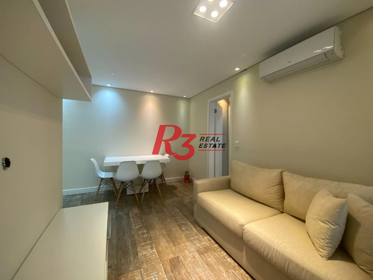 Apartamento com 1 dormitório para alugar, 48 m² por R$ 4.419,00/mês - Ponta da Praia - Santos/SP