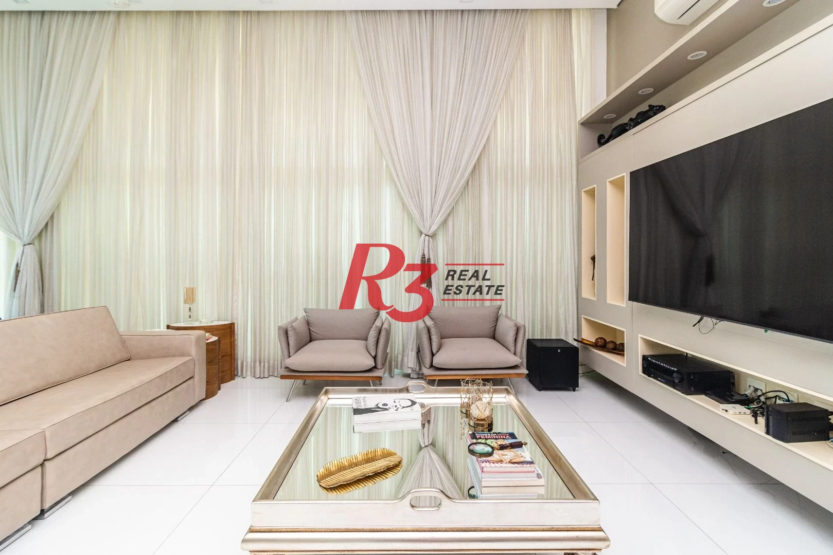 Cobertura à venda, 740 m² por R$ 16.000.000,00 - Gonzaga - Santos/SP