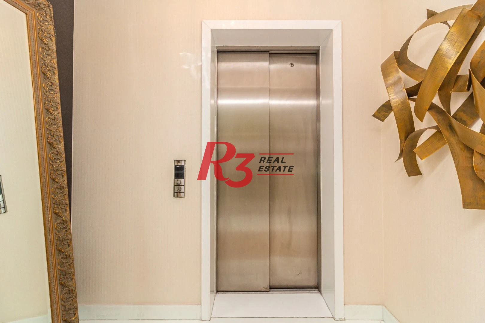Cobertura à venda, 740 m² por R$ 16.000.000,00 - Gonzaga - Santos/SP
