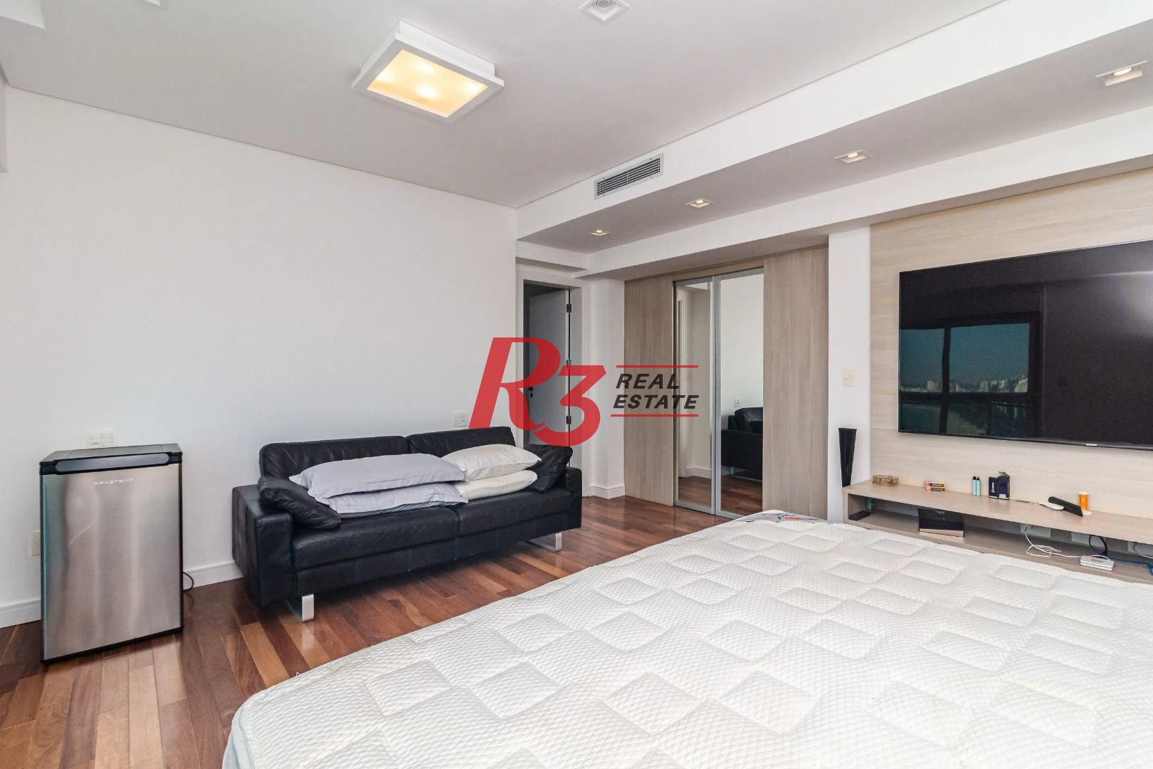 Cobertura à venda, 740 m² por R$ 16.000.000,00 - Gonzaga - Santos/SP