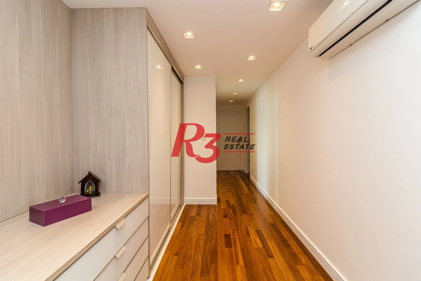 Cobertura à venda, 740 m² por R$ 16.000.000,00 - Gonzaga - Santos/SP