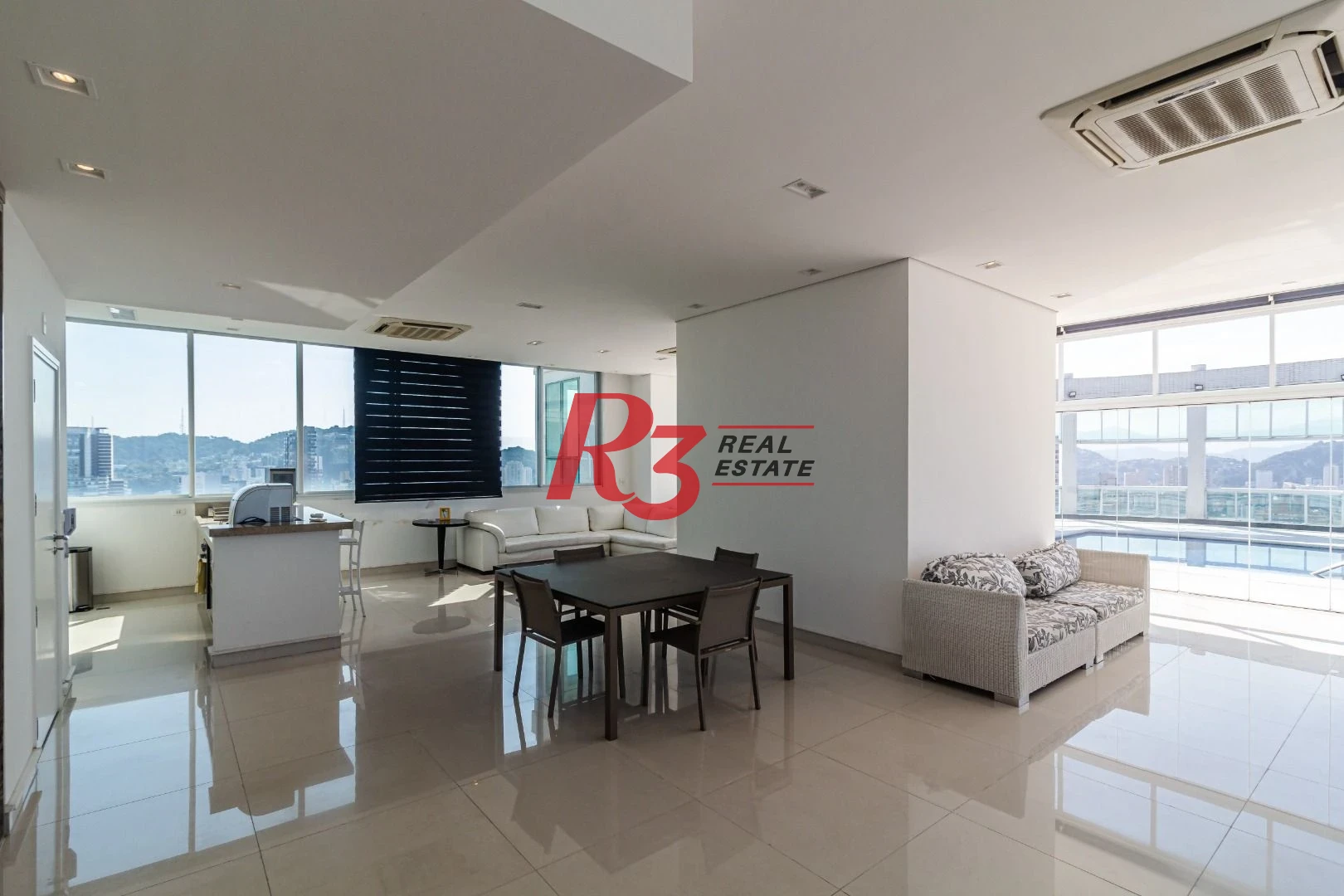 Cobertura à venda, 740 m² por R$ 16.000.000,00 - Gonzaga - Santos/SP