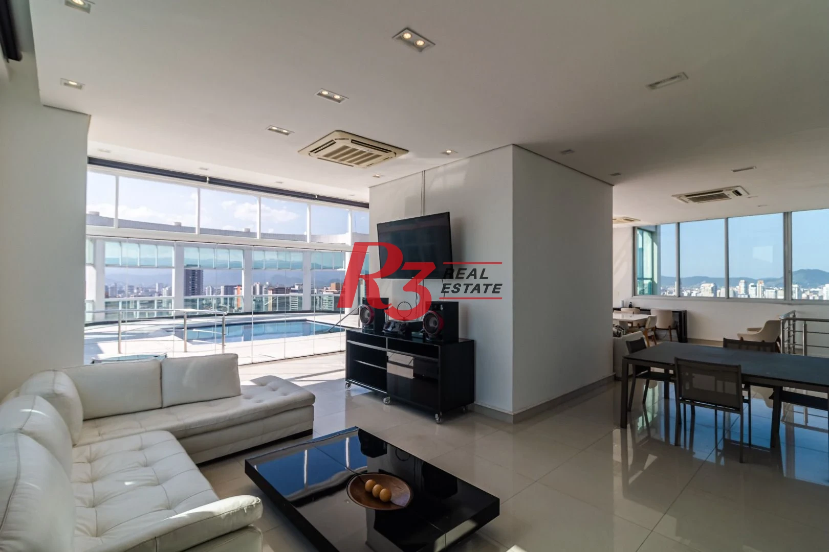 Cobertura à venda, 740 m² por R$ 16.000.000,00 - Gonzaga - Santos/SP