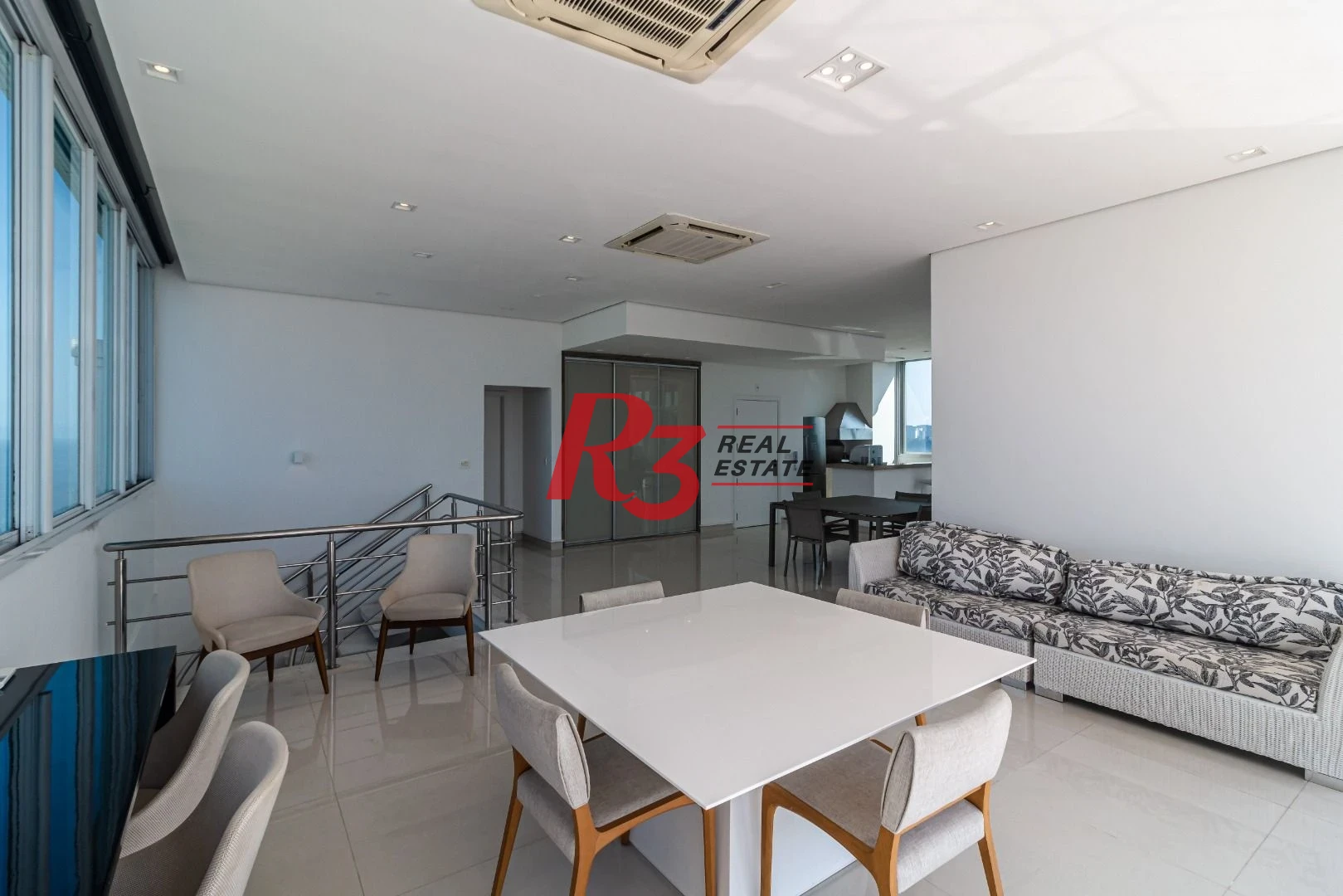 Cobertura à venda, 740 m² por R$ 16.000.000,00 - Gonzaga - Santos/SP