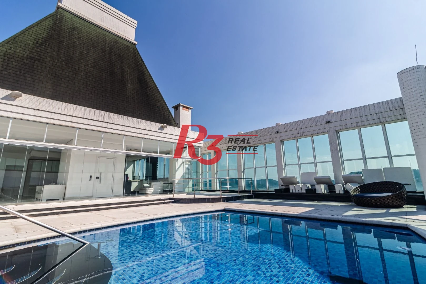 Cobertura à venda, 740 m² por R$ 16.000.000,00 - Gonzaga - Santos/SP