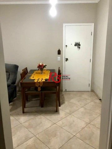 Apartamento de 3 dormitórios à venda na Santa Maria em Santos.