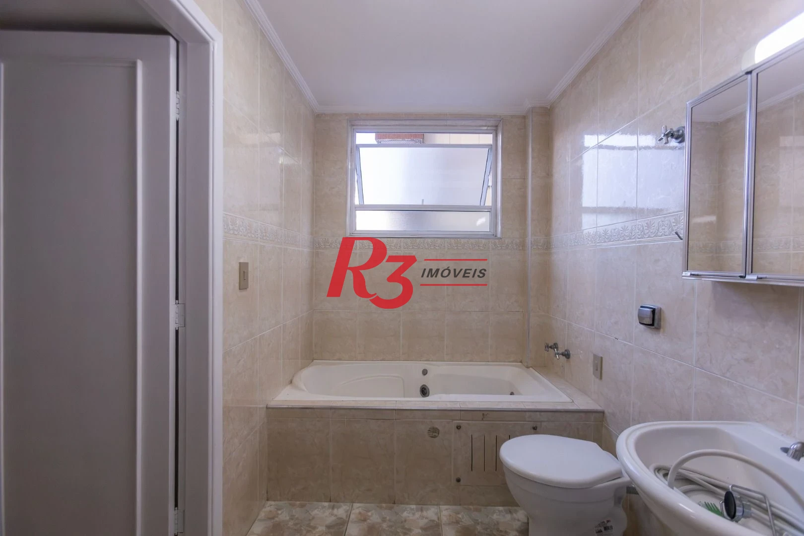 Apartamento para alugar, 150 m² por R$ 10.000,02/mês - Boqueirão - Santos/SP