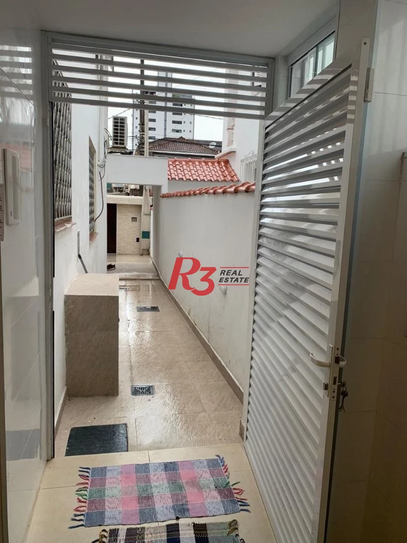 Sobrado à venda, 138 m² por R$ 1.300.000,00 - Boqueirão - Santos/SP