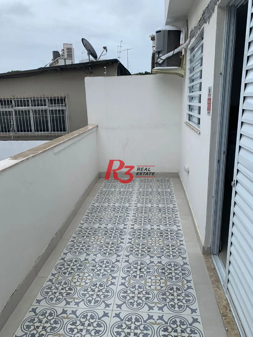 Sobrado à venda, 138 m² por R$ 1.300.000,00 - Boqueirão - Santos/SP