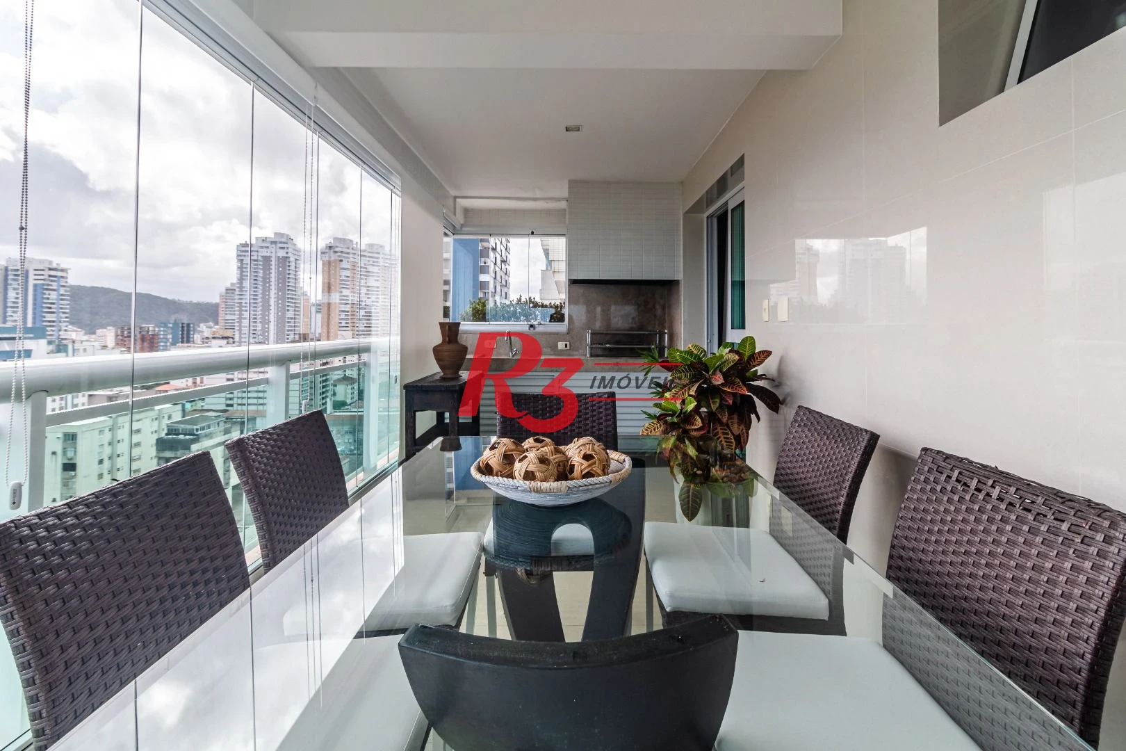 Apartamento com 4 dormitórios à venda, 475 m² por R$ 14.000.000,00 - Gonzaga - Santos/SP