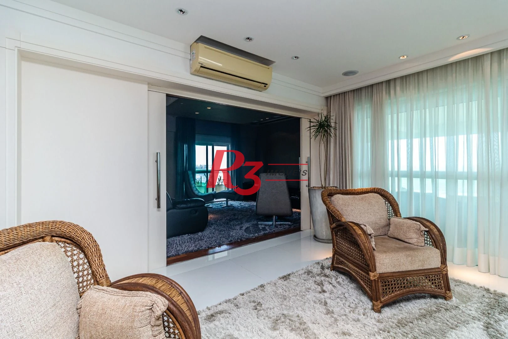Apartamento com 4 dormitórios à venda, 475 m² por R$ 14.000.000,00 - Gonzaga - Santos/SP
