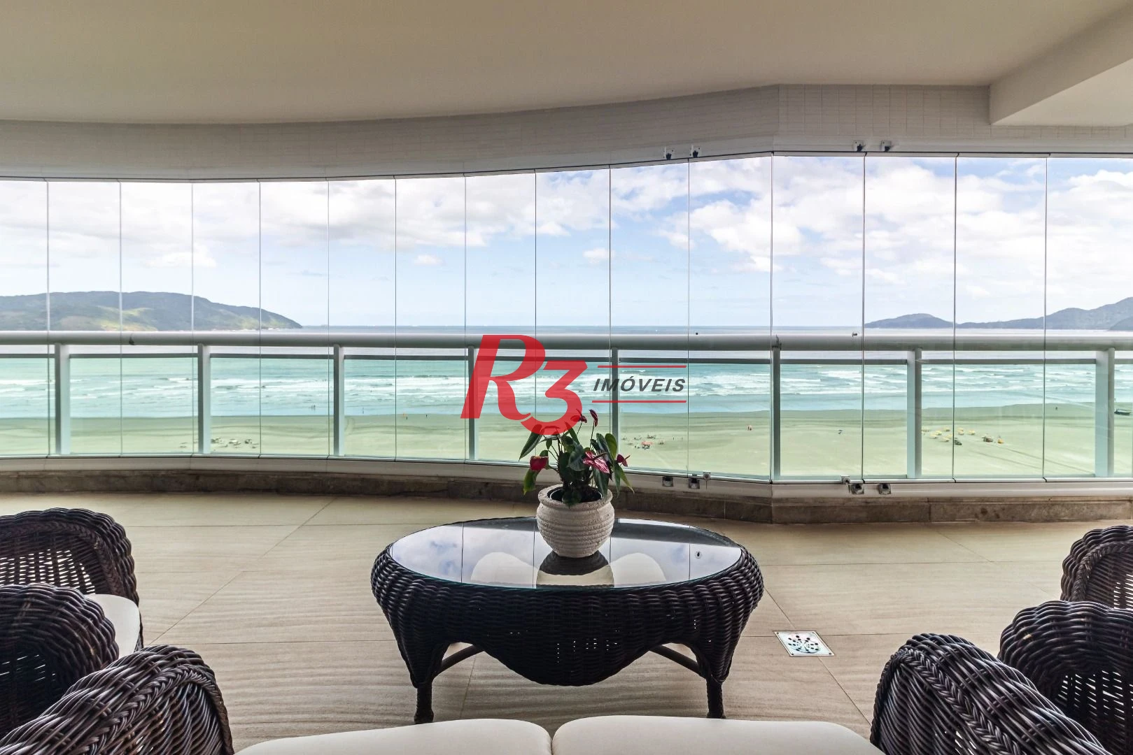 Apartamento com 4 dormitórios à venda, 475 m² por R$ 14.000.000,00 - Gonzaga - Santos/SP