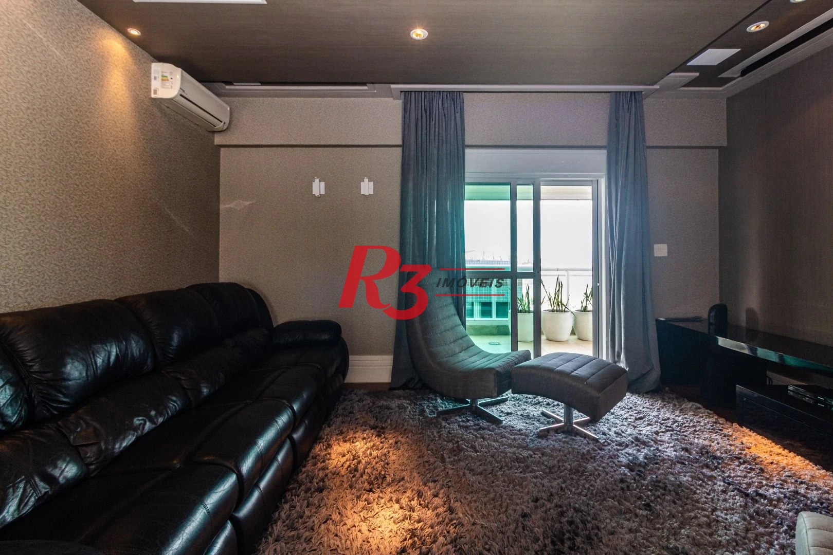Apartamento com 4 dormitórios à venda, 475 m² por R$ 14.000.000,00 - Gonzaga - Santos/SP