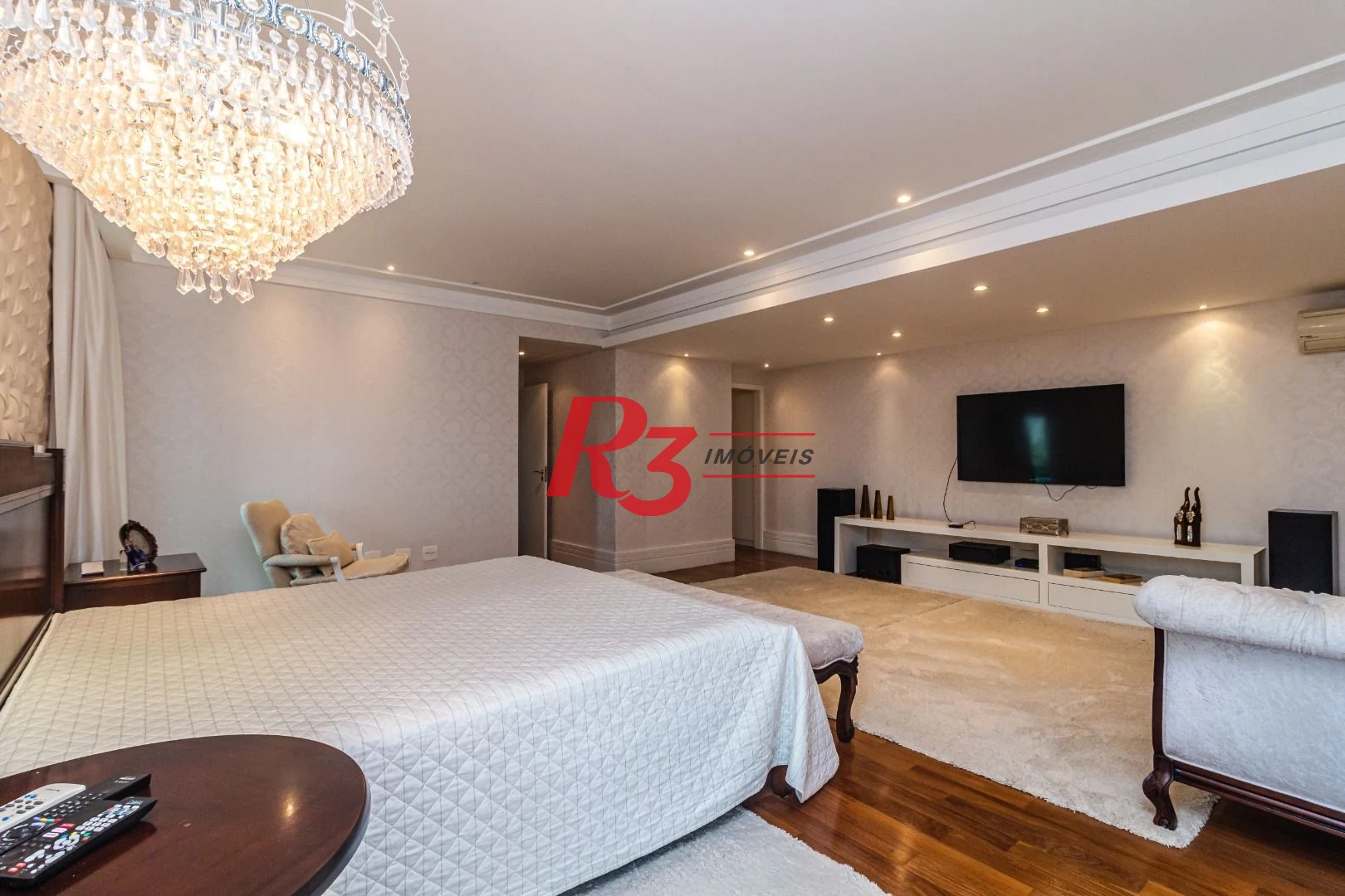 Apartamento com 4 dormitórios à venda, 475 m² por R$ 14.000.000,00 - Gonzaga - Santos/SP