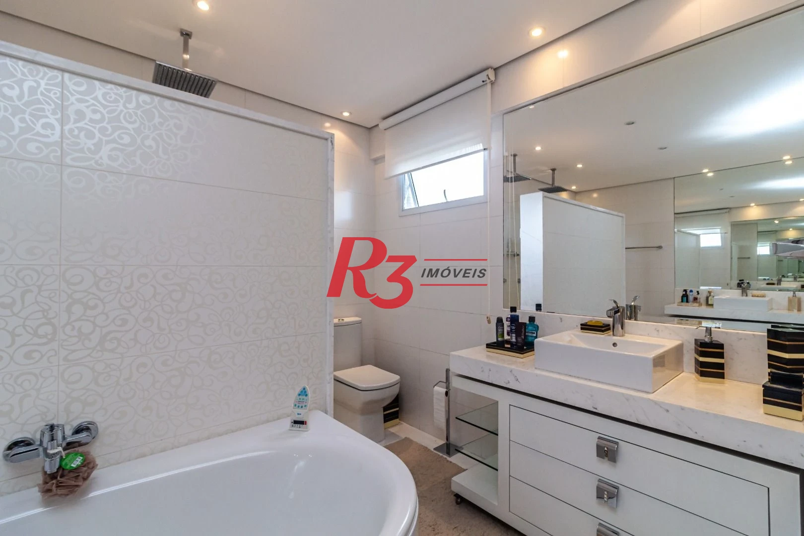 Apartamento com 4 dormitórios à venda, 475 m² por R$ 14.000.000,00 - Gonzaga - Santos/SP