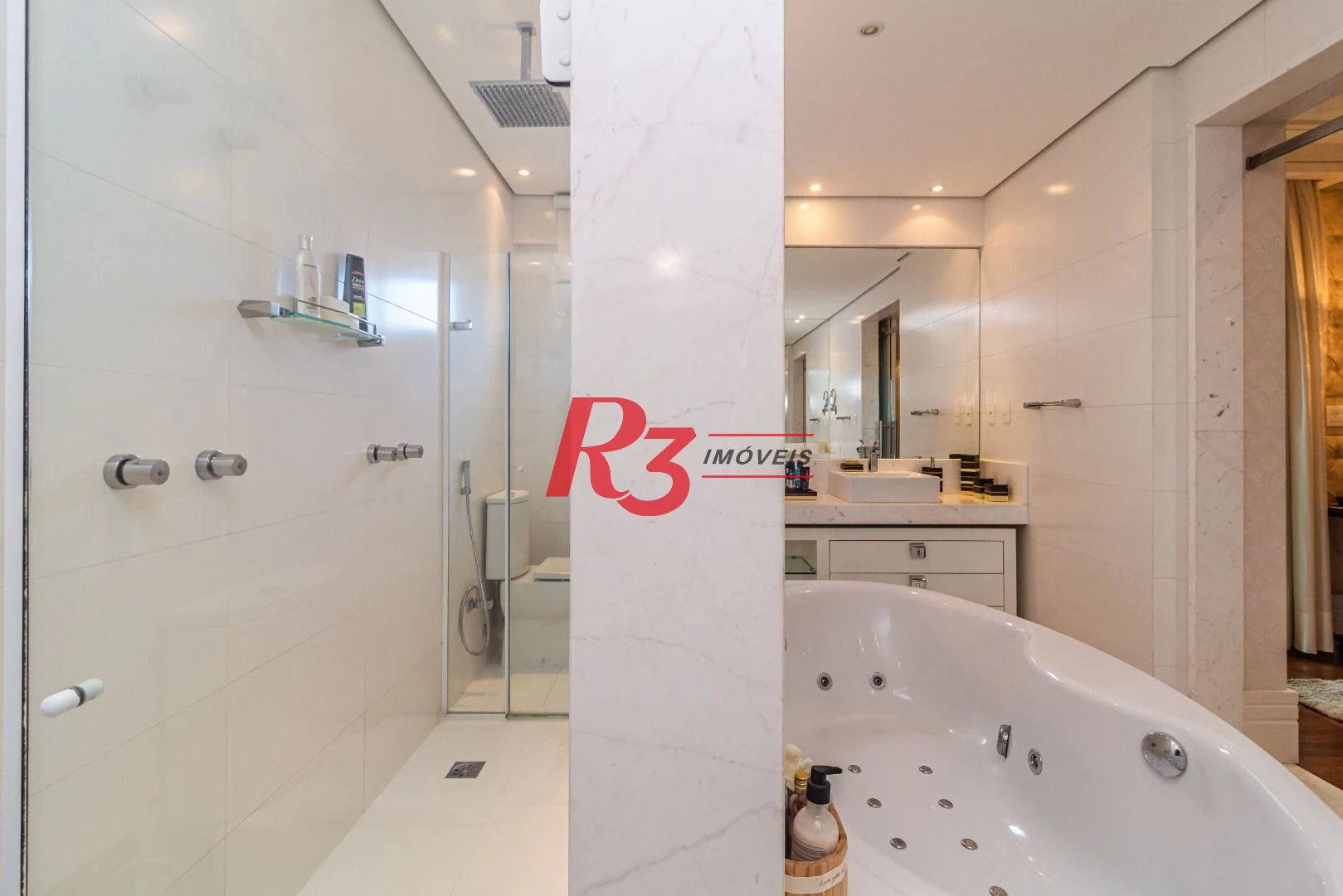 Apartamento com 4 dormitórios à venda, 475 m² por R$ 14.000.000,00 - Gonzaga - Santos/SP