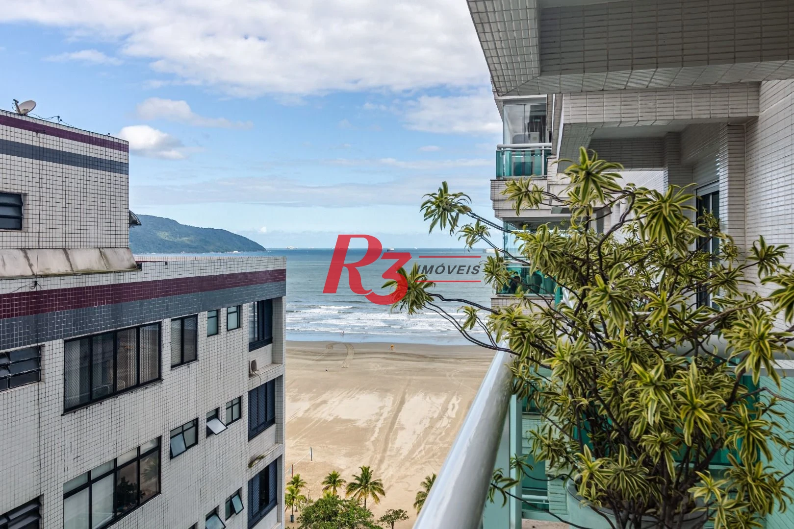 Apartamento com 4 dormitórios à venda, 475 m² por R$ 14.000.000,00 - Gonzaga - Santos/SP