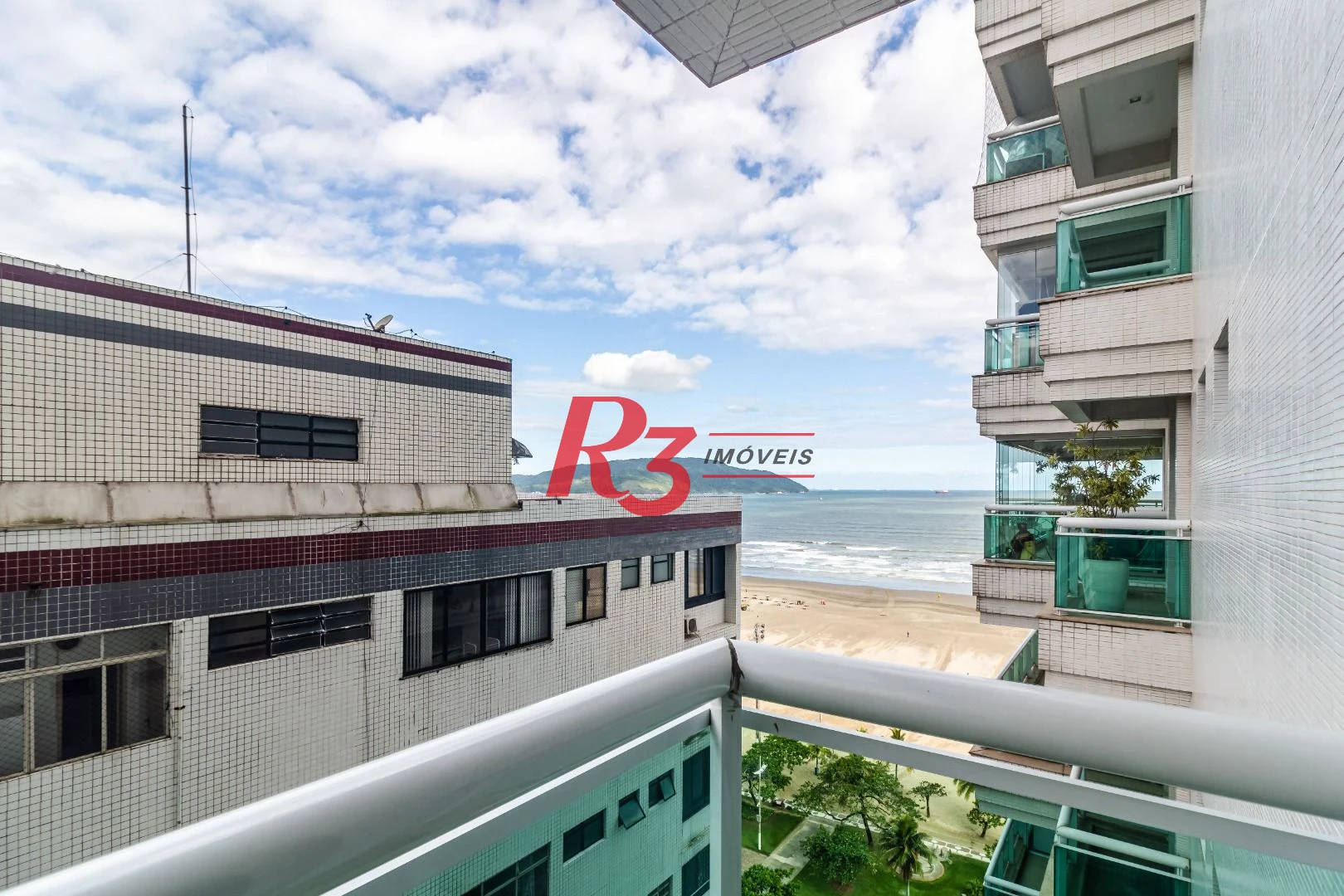 Apartamento com 4 dormitórios à venda, 475 m² por R$ 14.000.000,00 - Gonzaga - Santos/SP