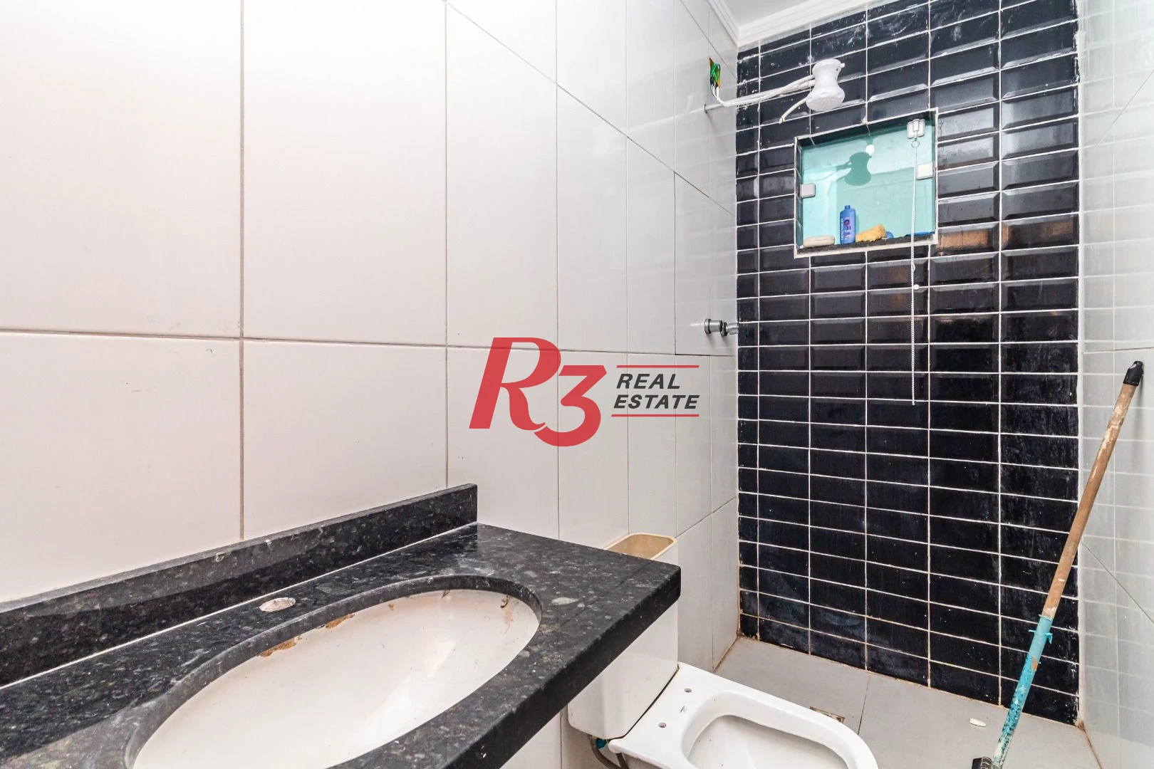 Casa com 3 dormitórios à venda, 140 m² por R$ 540.000,00 - Ocian - Praia Grande/SP