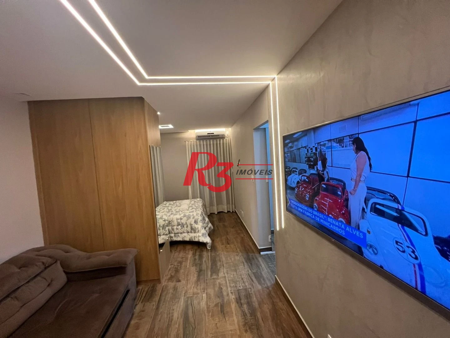 Flat com 1 dormitório à venda, 38 m² por R$ 300.000,00 - Centro - São Vicente/SP