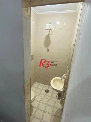 Casa de 3 dormitórios à venda no Castelo.