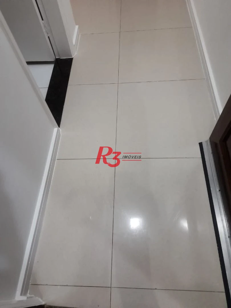 Apartamento com 2 dormitórios à venda, 80 m² por R$ 495.000,00 - Campo Grande - Santos/SP