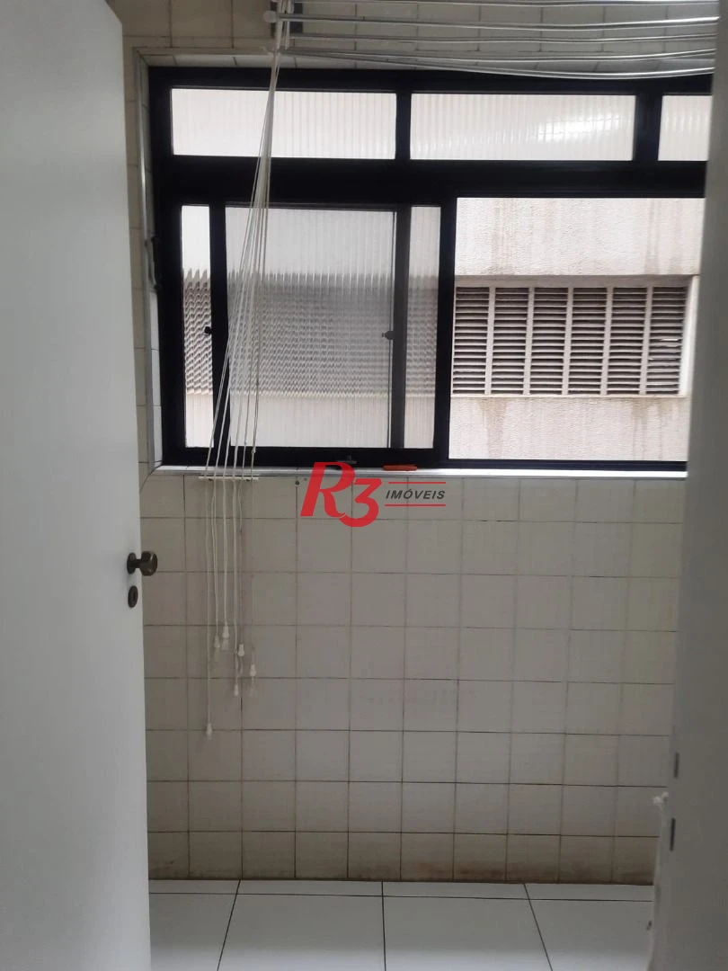 Apartamento com 2 dormitórios à venda, 80 m² por R$ 495.000,00 - Campo Grande - Santos/SP