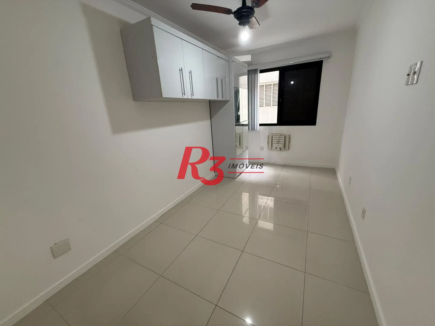 Apartamento com 2 dormitórios para alugar, 80 m² - Campo Grande - Santos/SP