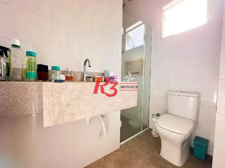 Sobrado com 3 dormitórios à venda, 140 m² por R$ 750.000,00 - Vila Matias - Santos/SP