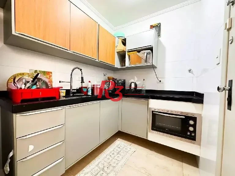 Sobrado com 3 dormitórios à venda, 140 m² por R$ 750.000,00 - Vila Matias - Santos/SP