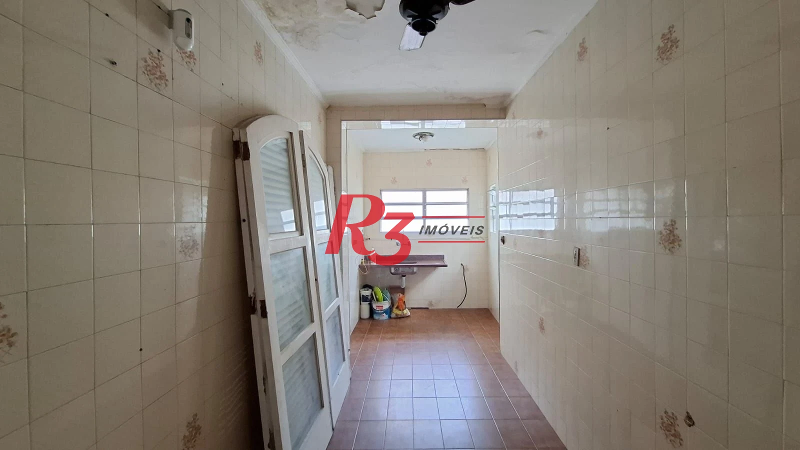 Sobrado para alugar, 250 m² por R$ 5.500,00/mês - Pompéia - Santos/SP