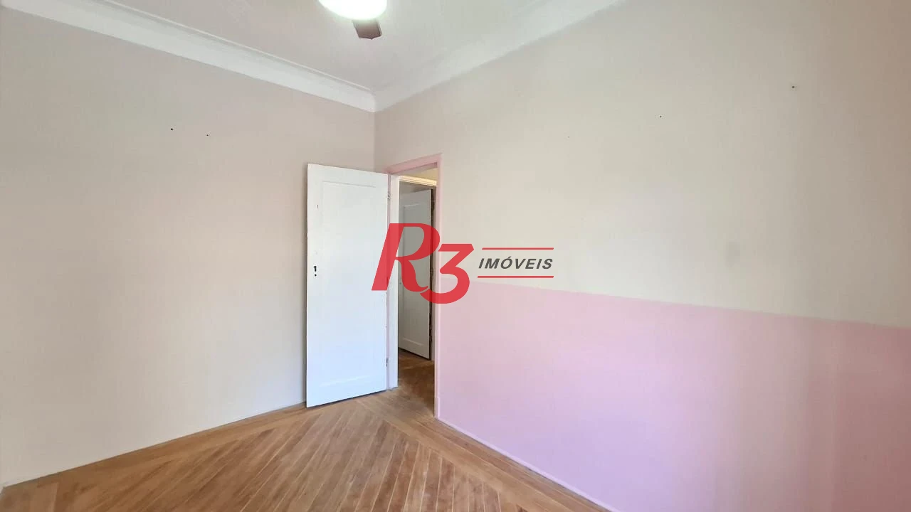 Sobrado para alugar, 250 m² por R$ 5.500,00/mês - Pompéia - Santos/SP