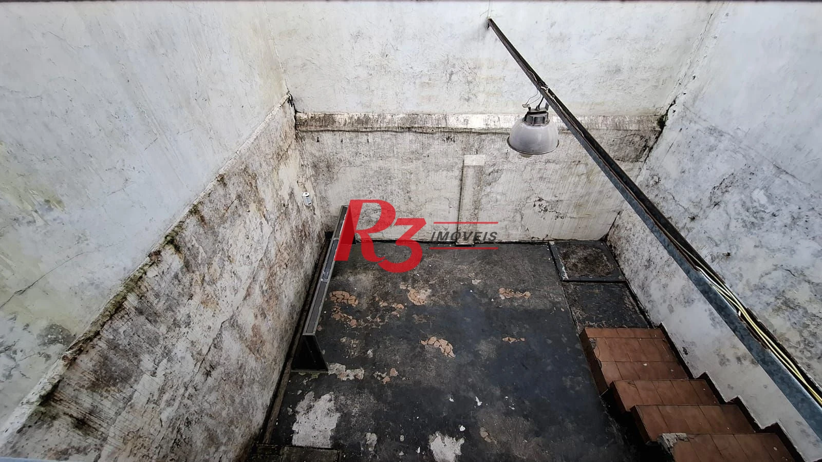 Sobrado para alugar, 250 m² por R$ 5.500,00/mês - Pompéia - Santos/SP