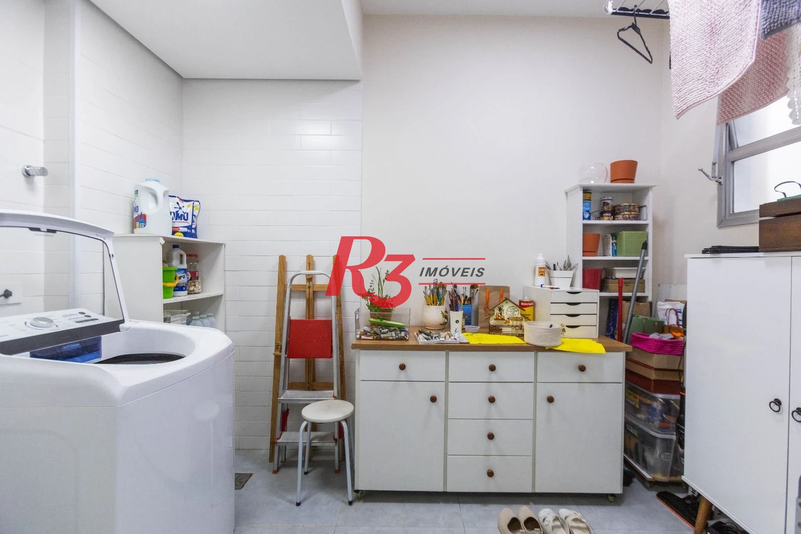 Apartamento com 3 dormitórios à venda, 113 m² - Gonzaga - Santos/SP