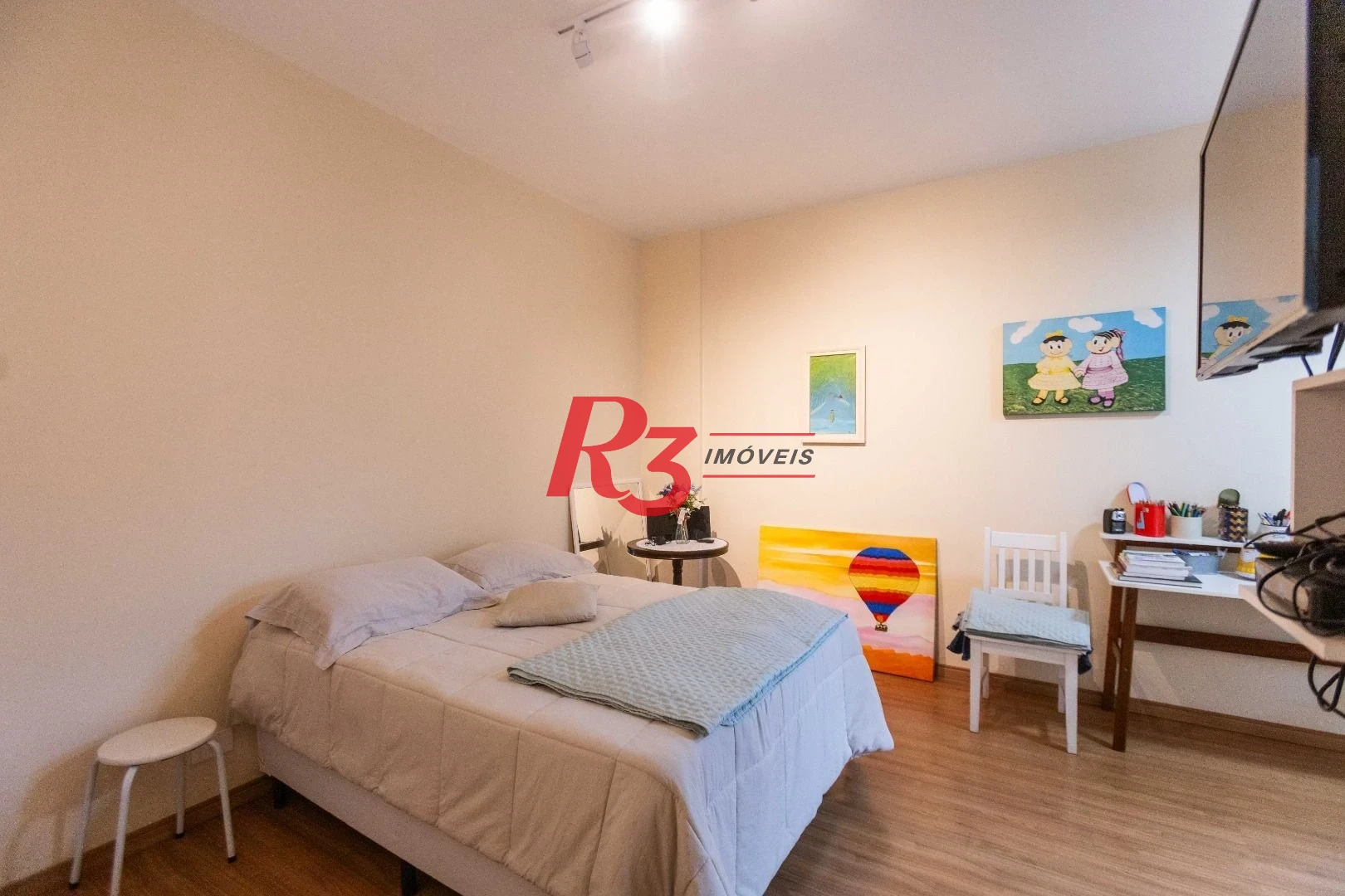 Apartamento com 3 dormitórios à venda, 113 m² - Gonzaga - Santos/SP