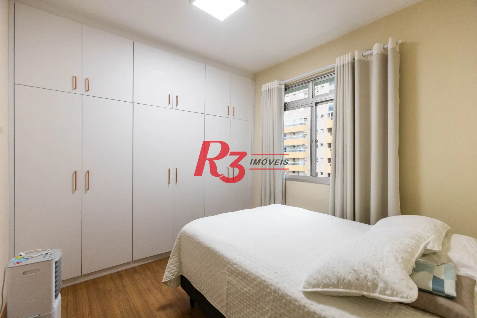 Apartamento com 3 dormitórios à venda, 113 m² - Gonzaga - Santos/SP