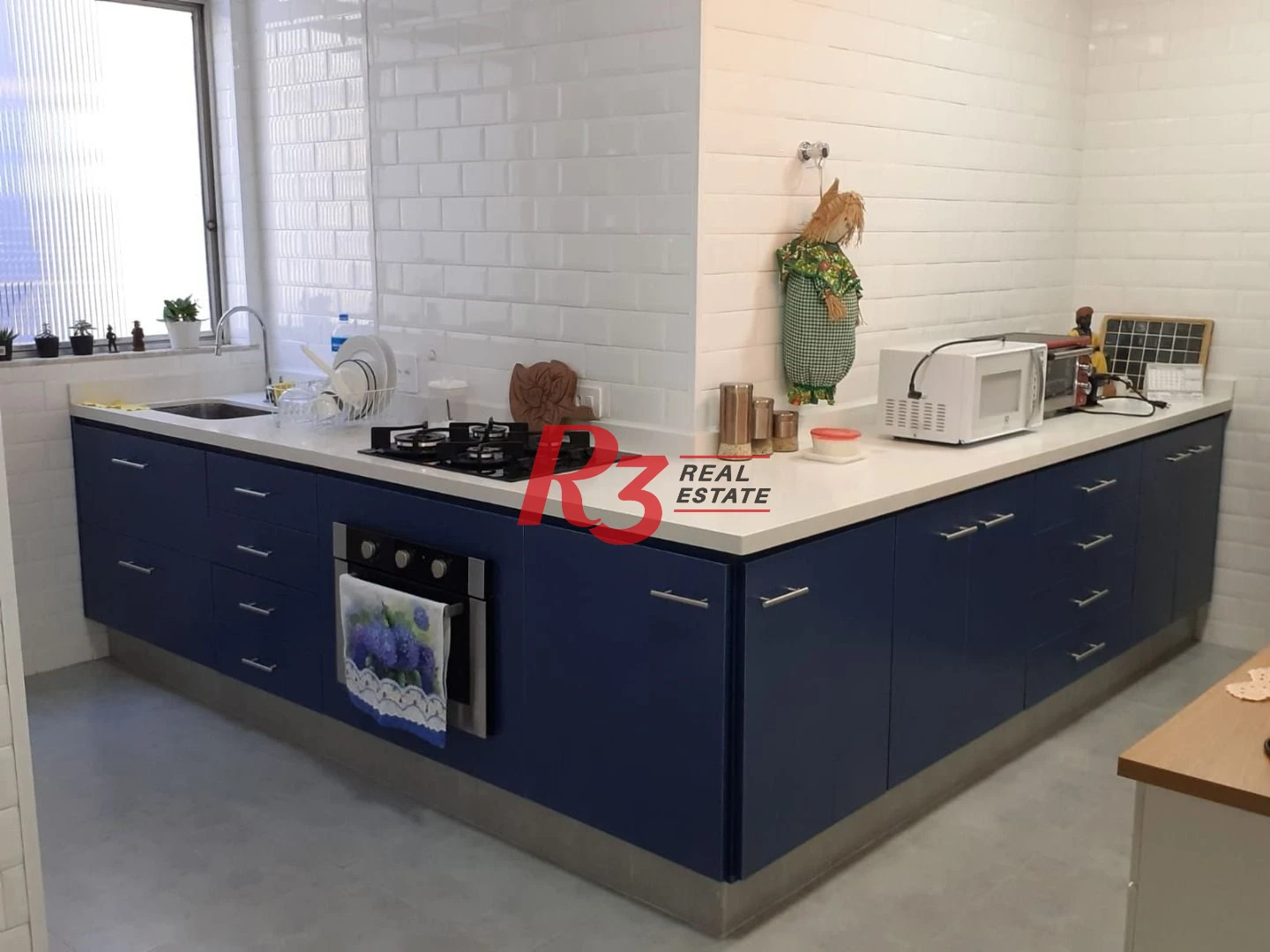 Apartamento com 3 dormitórios à venda, 113 m² - Gonzaga - Santos/SP