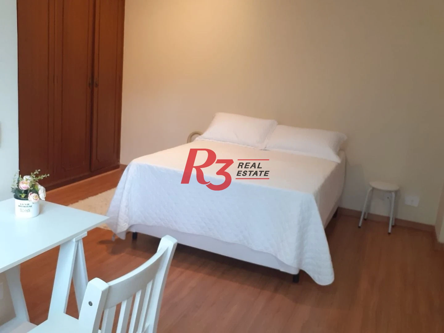 Apartamento com 3 dormitórios à venda, 113 m² - Gonzaga - Santos/SP