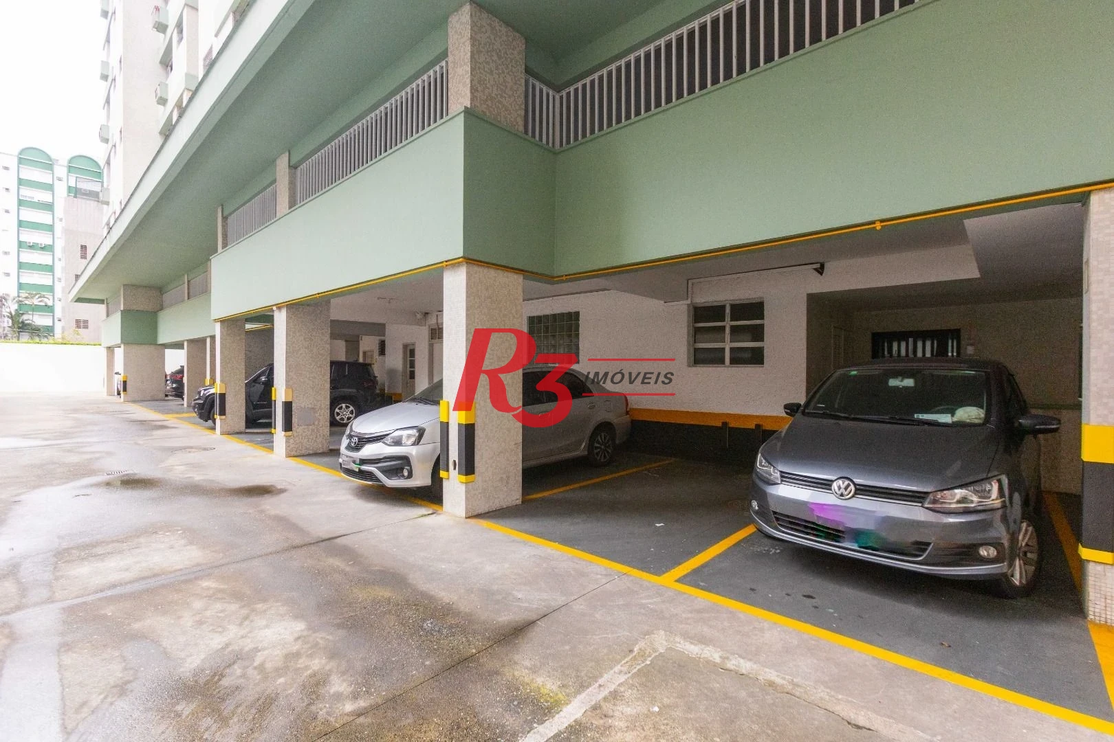 Apartamento com 3 dormitórios à venda, 113 m² - Gonzaga - Santos/SP