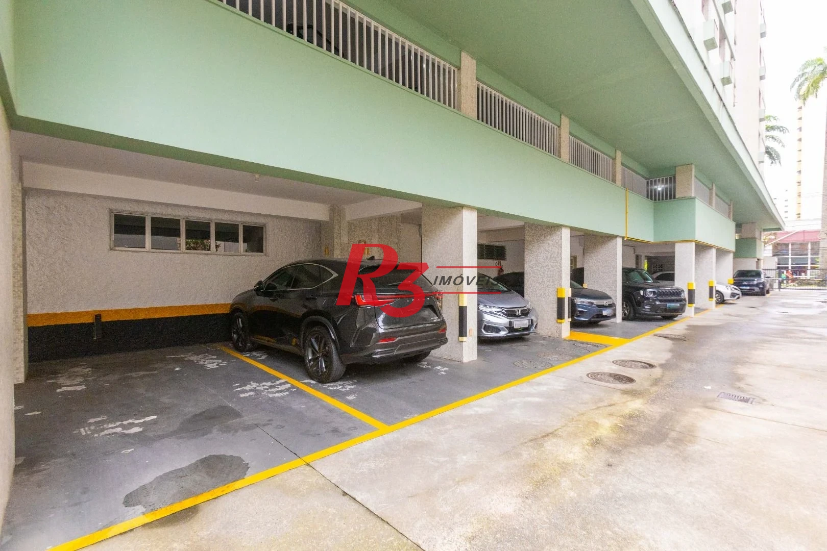 Apartamento com 3 dormitórios à venda, 113 m² - Gonzaga - Santos/SP