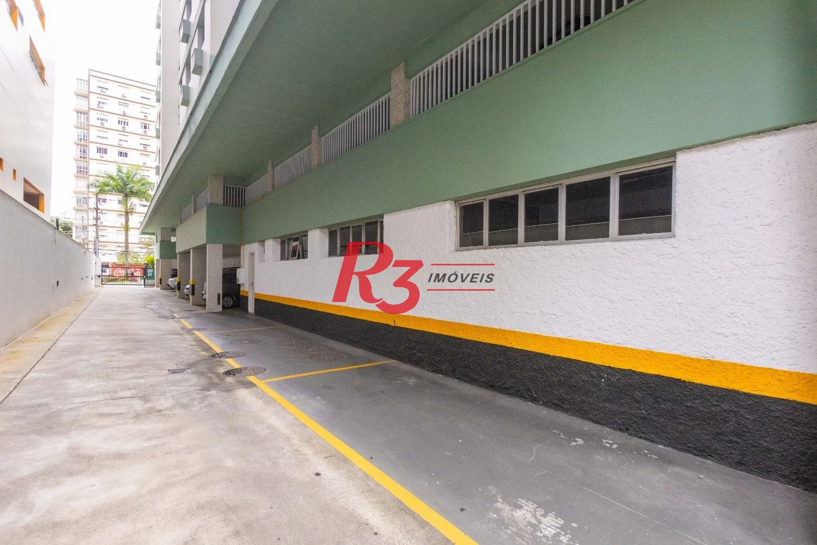 Apartamento com 3 dormitórios à venda, 113 m² - Gonzaga - Santos/SP