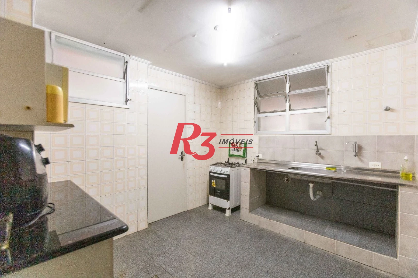 Apartamento com 3 dormitórios à venda, 113 m² - Gonzaga - Santos/SP