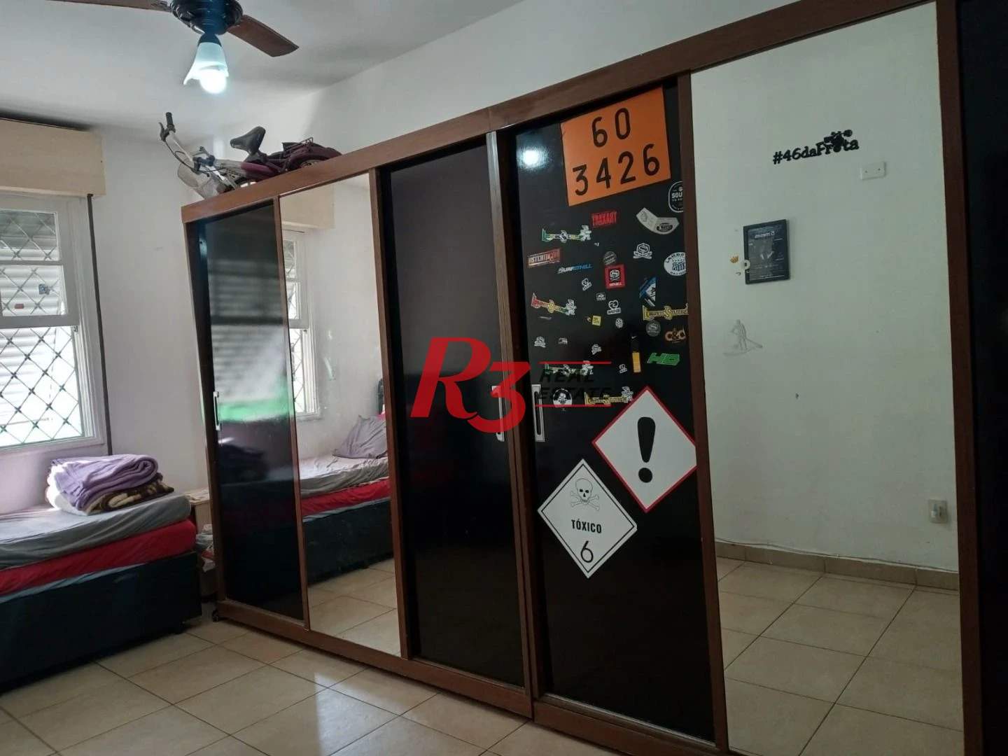 Apartamento com 2 dormitórios à venda, 75 m² por R$ 300.000,00 - Vila Matias - Santos/SP