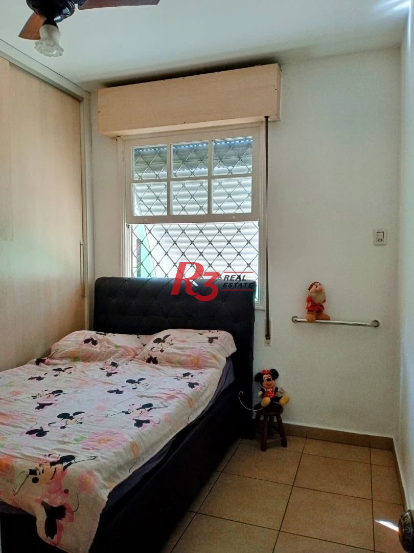 Apartamento com 2 dormitórios à venda, 75 m² por R$ 300.000,00 - Vila Matias - Santos/SP