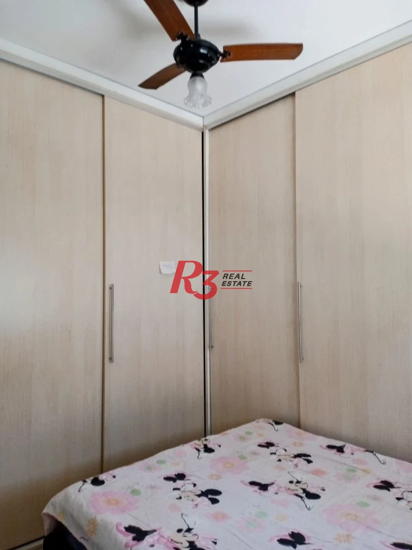 Apartamento com 2 dormitórios à venda, 75 m² por R$ 300.000,00 - Vila Matias - Santos/SP