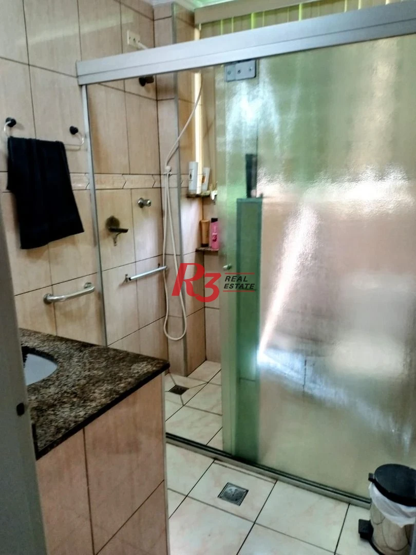 Apartamento com 2 dormitórios à venda, 75 m² por R$ 300.000,00 - Vila Matias - Santos/SP