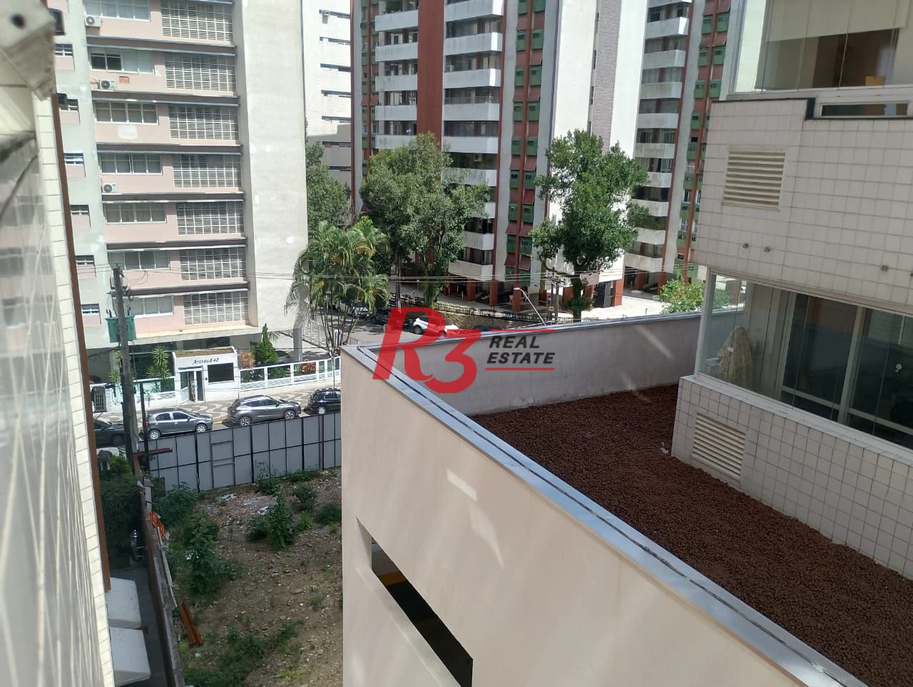 Kitnet com 1 dormitório à venda, 45 m² por R$ 375.000,00 - Gonzaga - Santos/SP