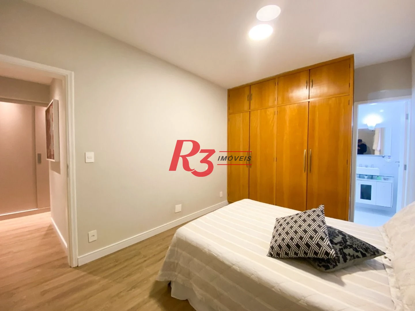 Apartamento à venda, 186 m² por R$ 1.300.000,00 - Embaré - Santos/SP