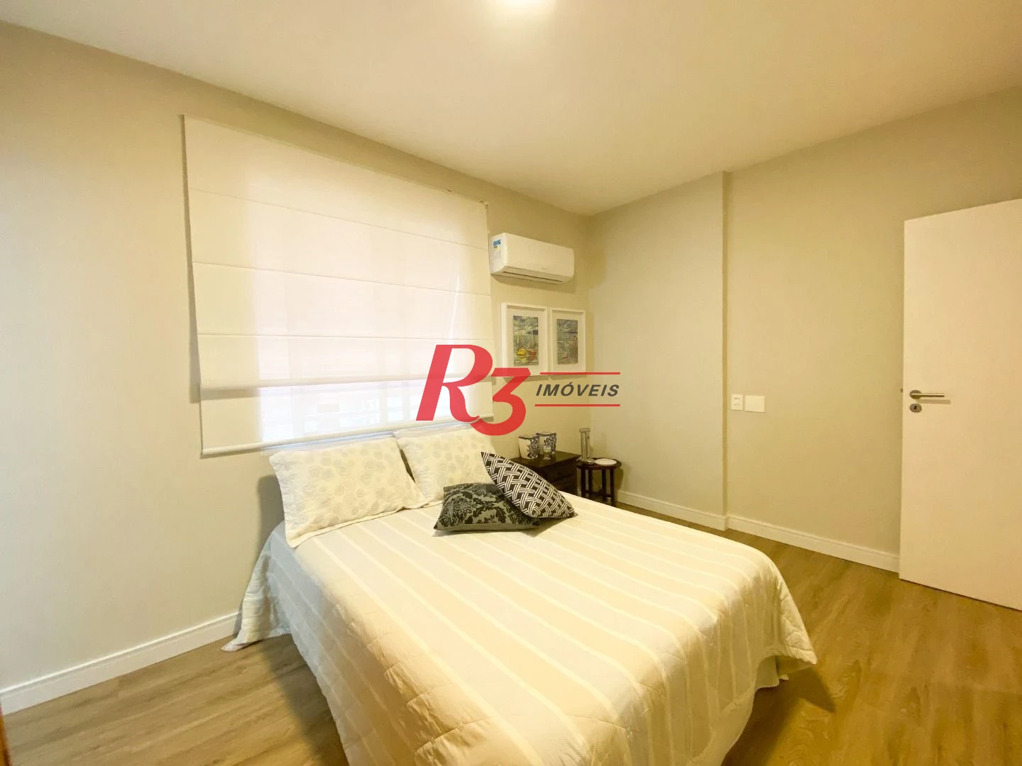 Apartamento à venda, 186 m² por R$ 1.300.000,00 - Embaré - Santos/SP