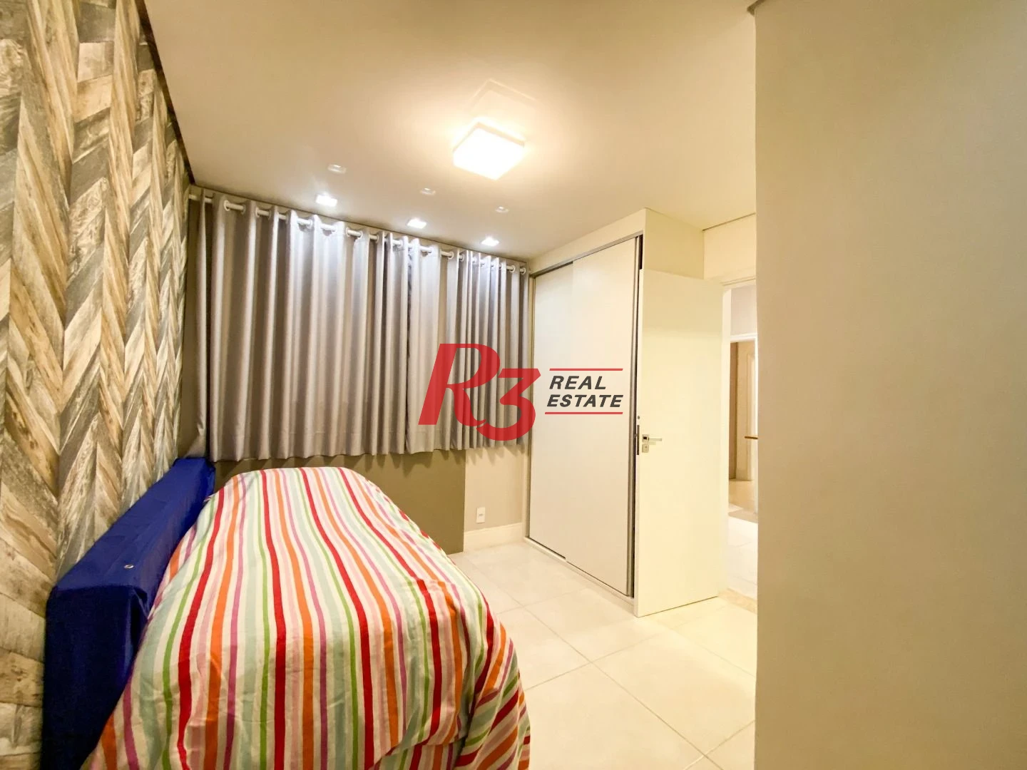 Apartamento com 4 dormitórios à venda, 233 m² por R$ 1.900.000,00 - Embaré - Santos/SP